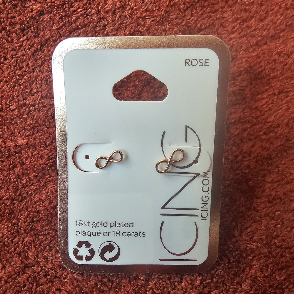 Icing Infinity Earrings Rose Gold Color 18k Gold Plated